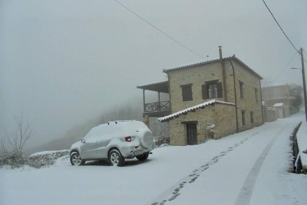 Periklis Guesthouse Anavriti. Sparta Exterior photo